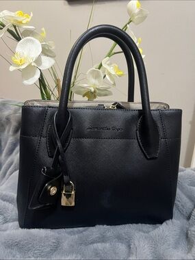 Samantha Vega Black Saffiano Leather Texture Top-Handle Satchel EUC retail $149